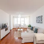Ribeiro * Πόντα Ντελγκάντα